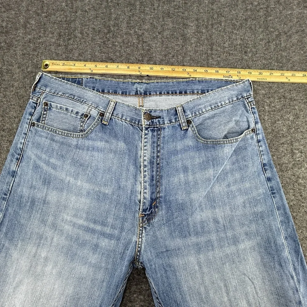 Vintage Levis Jeans Mens 38x34 Light Wash‎ Blue 505 Regular Fit Straight Leg